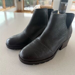 Sorel Cate waterproof boot